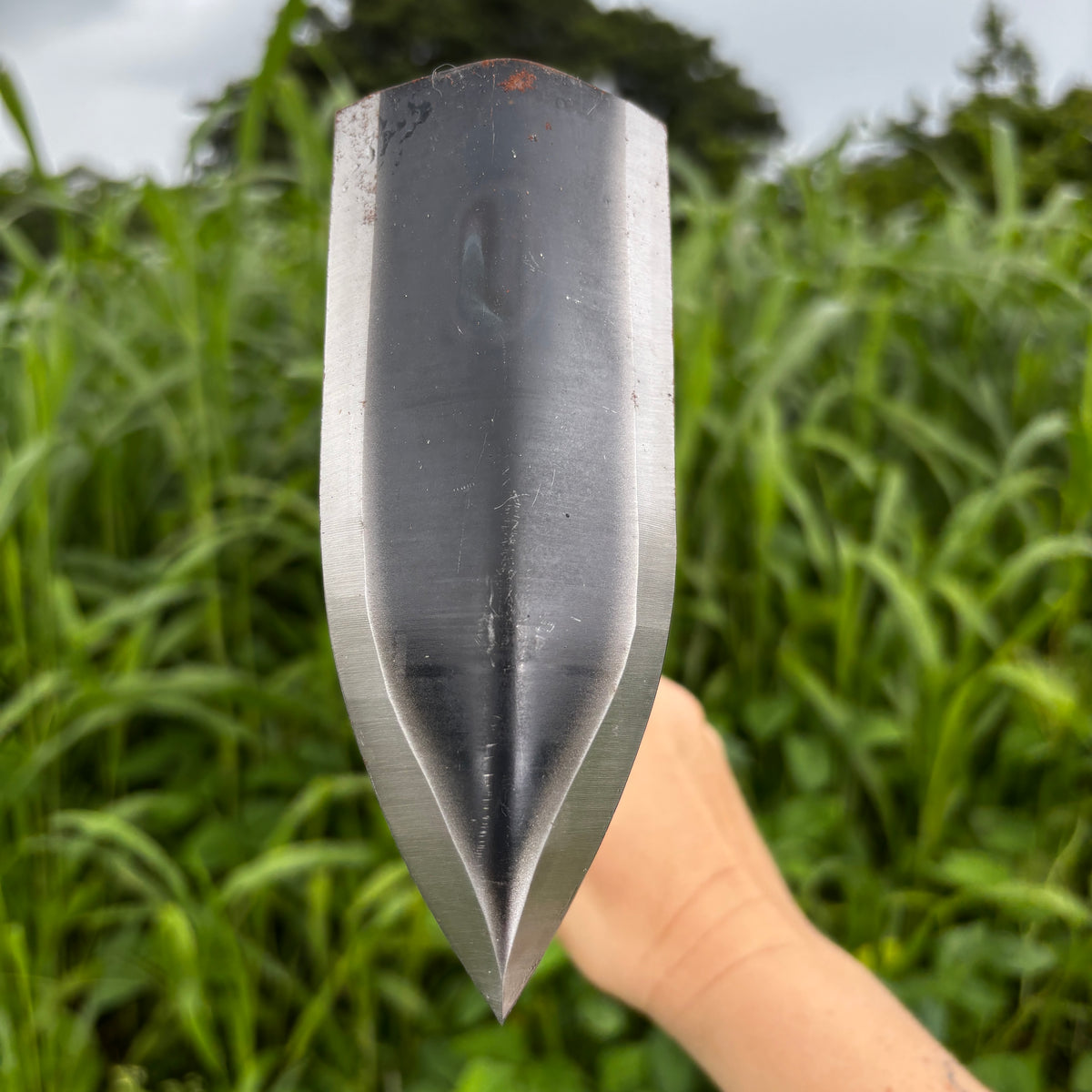 Sankaku Hand Hoe - Muriels Favorite Tool!
