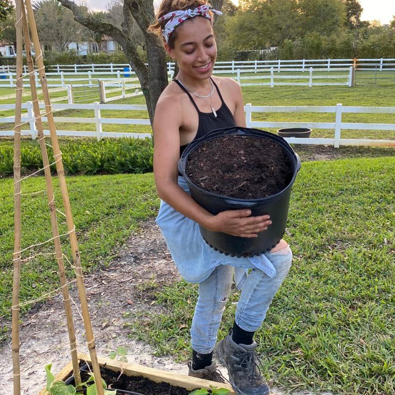 Little River Nursery - Garden Soil, 1 cubic foot (7 gallon) bucket